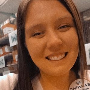 Meet your Posher, Amber